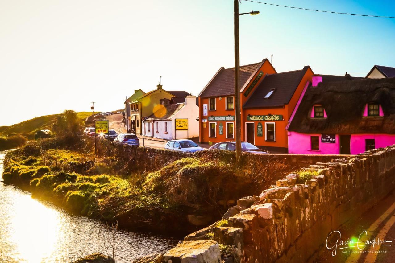 Ocean Breeze Apartment Lahinch Exterior foto